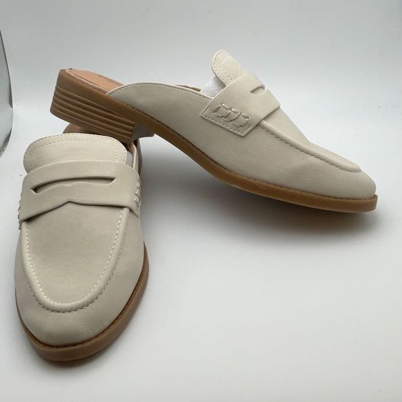 CUSHIONAIRE Women's Slip On Mule SIZE 8 WIDE - Picture 8 of 8